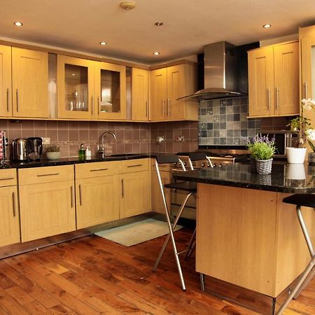 Ravenscourt House Hotel London Bagian luar foto