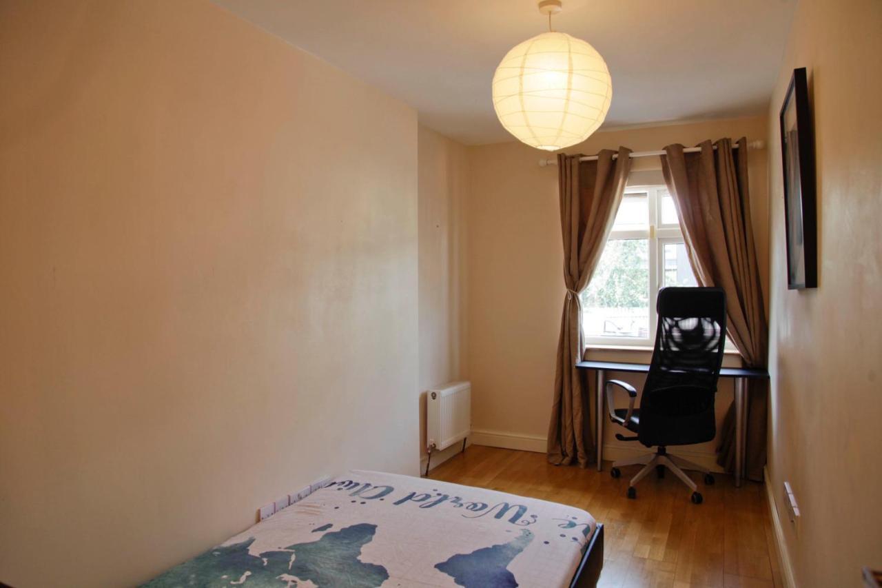 Ravenscourt House Hotel London Bagian luar foto