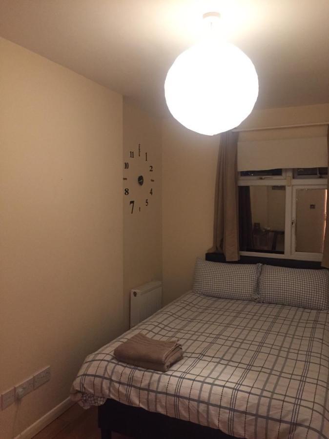 Ravenscourt House Hotel London Bagian luar foto
