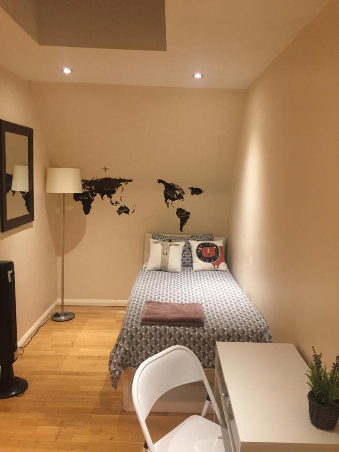 Ravenscourt House Hotel London Bagian luar foto